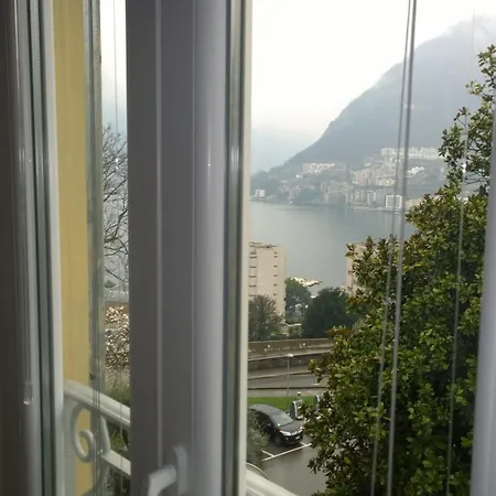 Deluxe Amazing View 6 Guests Apartmán *